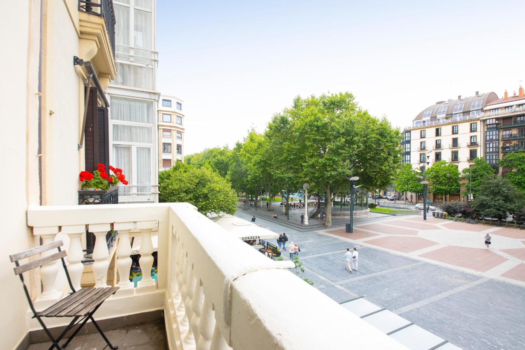 Belle Epoque Self-Check-In Guesthouse - Adults-Only San Sebastián Exterior foto